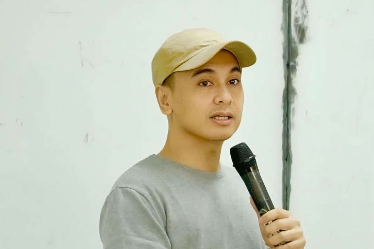"Raditya Dika Mendorong Kreator YouTube untuk Maksimalkan Program Afiliasi Belanja"