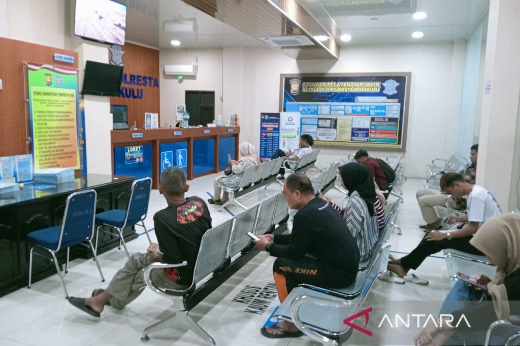 Rahasia SKCK: Terungkap! Inilah Perbedaan yang Membedakan Polsek dari Mabes Polri