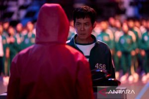 “Kisah Sukses Squid Game 2 Raih Penghargaan di Golden Globe Awards dan Fusi XL-Smartfren”