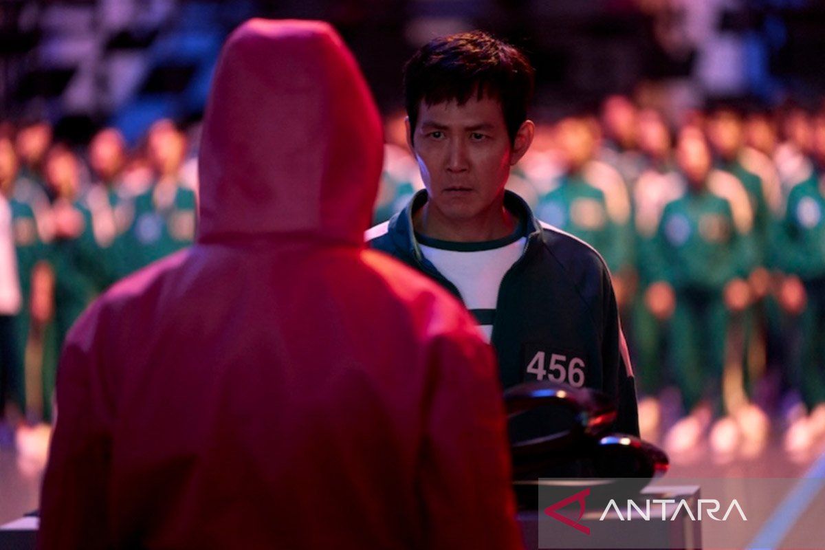 "Squid Game 2 Borong Piala di Golden Globe Awards, XL-Smartfren Tampil Memukau!"