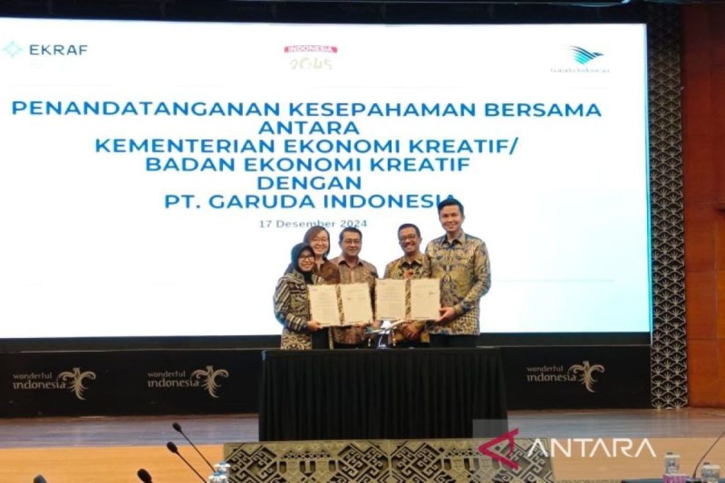 Garuda Indonesia dan Kemenekraf Kolaborasi, Promosikan Produk Lokal ke Seluruh Dunia