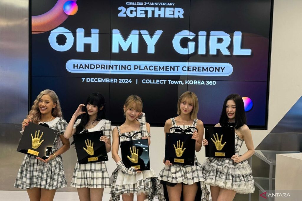 Pesona Oh My Girl Memukau di Rayakan di Jakarta, Fans Tak Bisa Berhenti Terpesona!