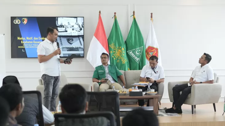 GP Ansor: Kejahatan Keuangan Menghambat Pembangunan Ekonomi, Diperlukan Kolaborasi Kerja

GP Ansor Membahas Kejahatan Keuangan Sebagai Penghambat Utama Pembangunan Ekonomi, Tawarkan Solusi Kerja Bersama