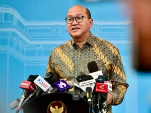 Rosan Beri Laporan ke Prabowo, Investasi di Tahun 2024 Tembus Rp1.714 Triliun