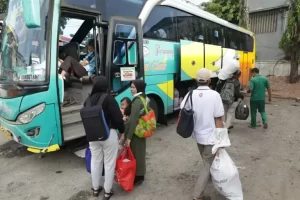 “Liburan Hemat ke Cirebon? Siapkan Budget, Ini Rincian Bus dan Tarifnya!”