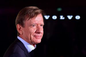 “Volvo Incar Pasar Amerika dengan CEO Baru: Produksi Lokal sebagai Solusi Hadapi Tarif Impor!”