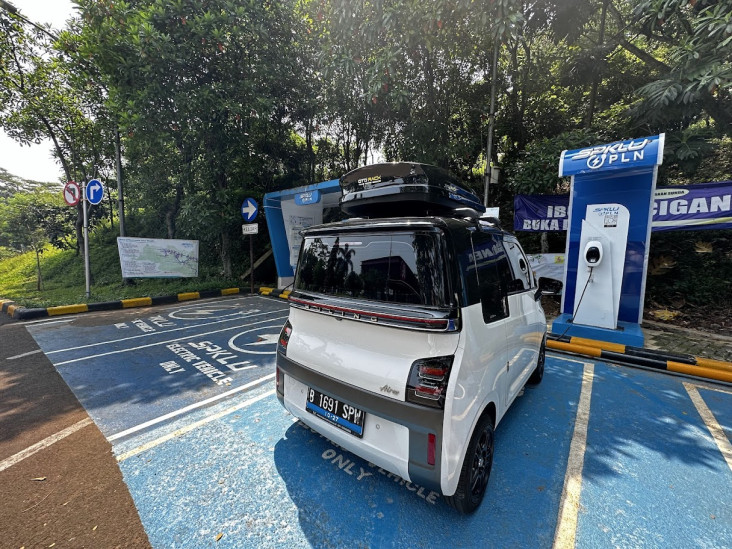 "Antusiasme Masyarakat Tetap Membara Meski Harga Listrik Naik 460% Selama Mudik Lebaran!"