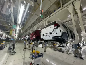 “Tarif Impor Naik 25%, Industri Otomotif ASEAN Terancam Kehancuran!”