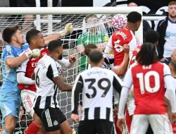 Arsenal Tenang Tanpa Gabriel, Bek Berkualitas dari Real Madrid dan Barcelona Jadi Pengganti