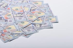 4 Bahaya Paylater yang Perlu Diwaspadai