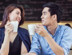 Teori Burung Viral untuk Menguji Kepedulian Pasangan
