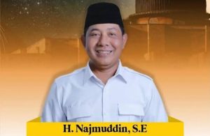 Najmuddin, Pengusaha Makassar yang Viral Beri Anak Mobil Mewah Rp25 Miliar