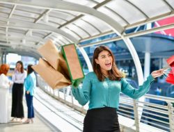 Orang Pura-pura Kaya Beli 8 Barang Ini, Ini Penjelasan Psikologinya
