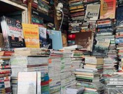 Mencari Buku Langka di Kwitang