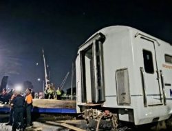 5 Fakta KA Menoreh yang Tabrak Truk di Cirebon, Kronologi dan Kondisi Masinis
