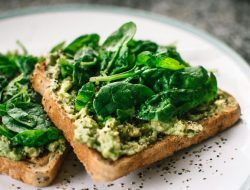 Ingin Turun Berat Badan? Ini 7 Tips Diet Puasa Ramadhan yang Efektif!