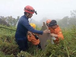 Keluarga Tunggu Ferry Irawan, Pegawai KKP di Pesawat ATR 42-500 yang Jatuh di Bulusaraung