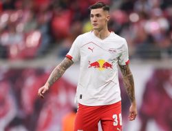 Man Utd Dapat Tawaran Rp1,17 Triliun untuk Rekrut Benjamin Sesko Baru
