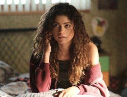 Profil Zendaya: Karya dan Perjalanan Karier