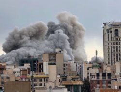 Mengapa AS dan Israel Serang Iran?