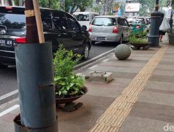 Lampu Rusak Tumbang, Warga Kritik Kondisi Taman di Martapura