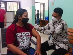 Cara aman hindari kolesterol saat makan daging di Lebaran