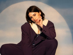 Lirik Lagu 21 Gracie Abrams yang Viral di TikTok!