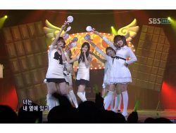 8 Penampilan KPop dengan Panggung Unik yang Mengagumkan!