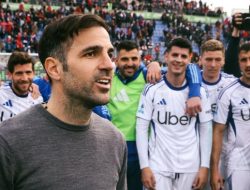 Komentar Terbaru Chivu Inter Milan Menghina Como, Tim Cesc Fabregas Membuat Kacau
